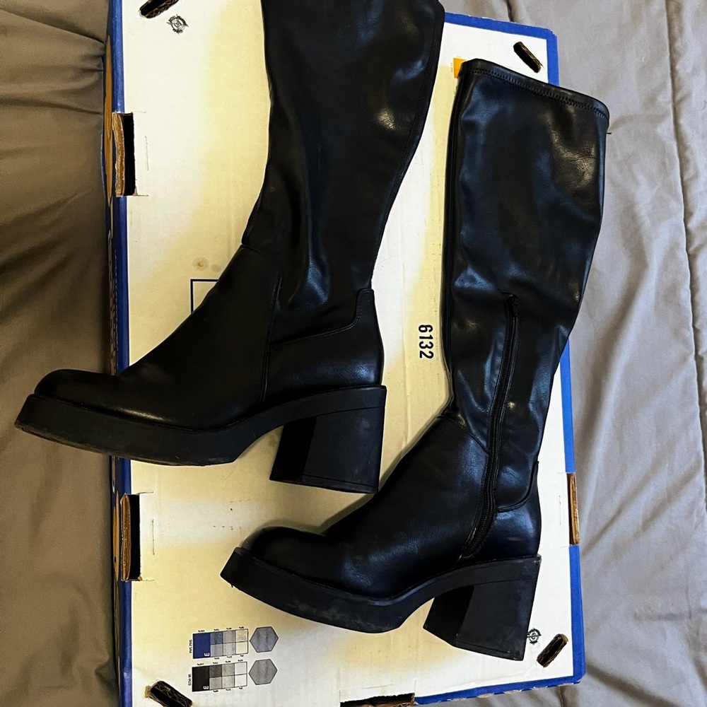 Black Leather Knee-High Boots